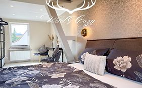 WILD&COZY Ferienhaus mit luxuriöser Küche&Garage